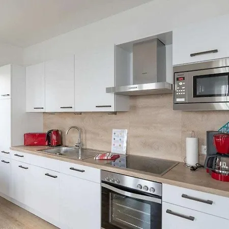 Tern In The Molenhuus