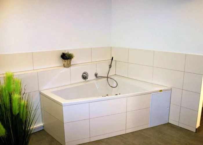 Tern In The Molenhuus